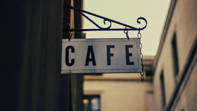 Café and Restaurant Name Ideas: 100+ Ideas and How to Check a Name in Singapore